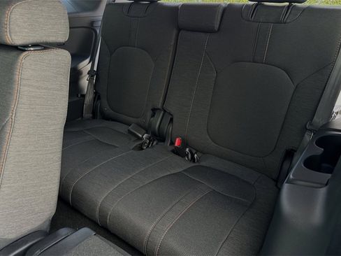 New 2025 Honda Pilot Sport image 12