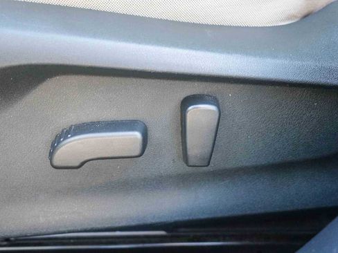 Used 2020 Subaru Impreza Premium image 19