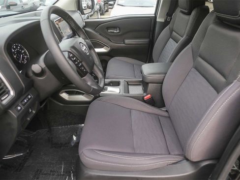 Certified 2023 Nissan Frontier SV w/ SV Convenience Package image 16