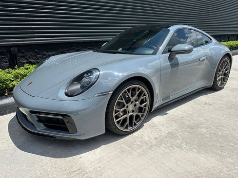 Certified 2024 Porsche 911 Carrera RWD image 7