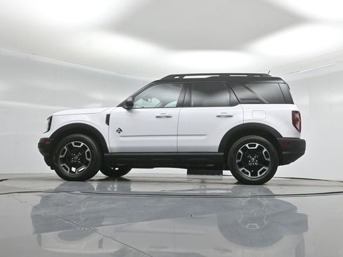 Certified 2022 Ford Bronco Sport Outer Banks w/ Tech Package AWD/4WD image 53