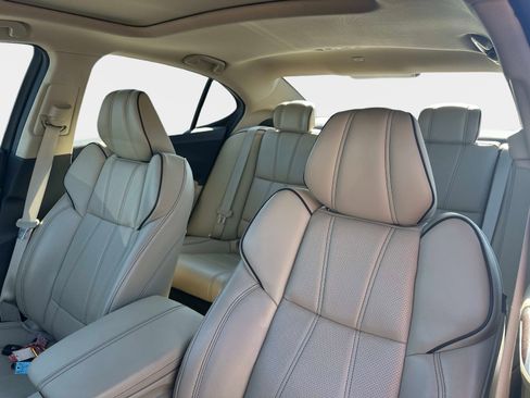 Used 2019 Acura TLX V6 w/ Advance Package image 19