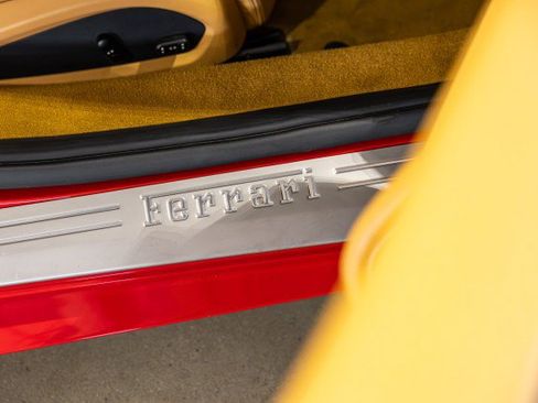 Used 2010 Ferrari 458 Italia Coupe RWD image 37
