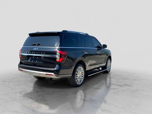 Used 2024 Ford Expedition Limited AWD/4WD image 8