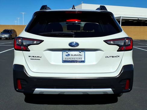 Certified 2022 Subaru Outback Limited image 6