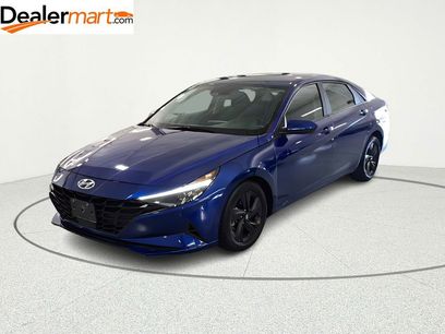 Used 2021 Hyundai Elantra SEL w/ Convenience Package