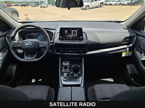 New 2026 Nissan Rogue SV FWD image 19
