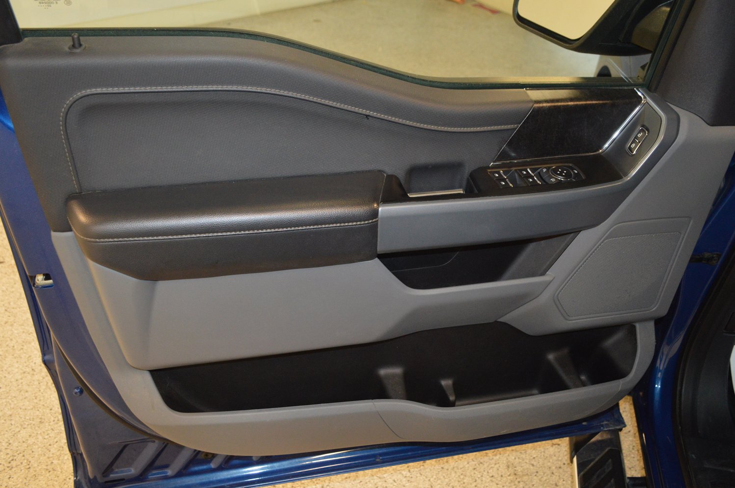 Used 2023 Ford F150 XLT w/ Equipment Group 302A High AWD/4WD image 14