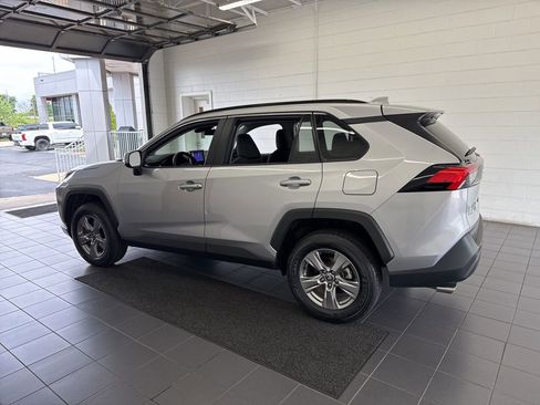 Used 2024 Toyota RAV4 XLE FWD image 5