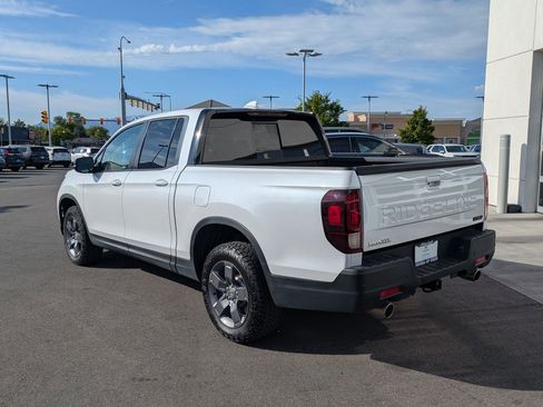 Certified 2024 Honda Ridgeline TrailSport image 8