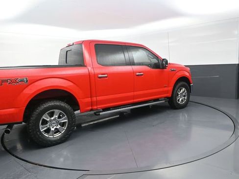 Used 2015 Ford F150 XLT w/ Equipment Group 302A Luxury AWD/4WD image 7