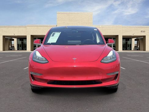 Used 2018 Tesla Model 3 Long Range RWD image 2