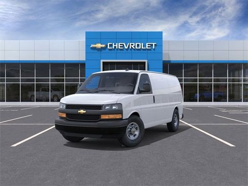 New 2025 Chevrolet Express 2500 image 8