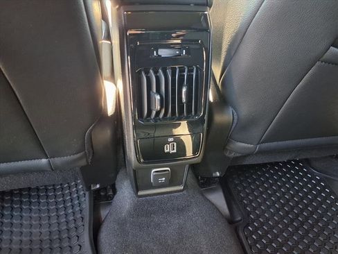 Used 2023 Jeep Compass Latitude w/ Convenience Group image 13