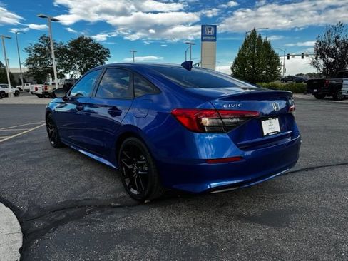 Used 2022 Honda Civic Sport image 7