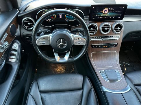 Used 2022 Mercedes-Benz GLC 300 4MATIC image 16