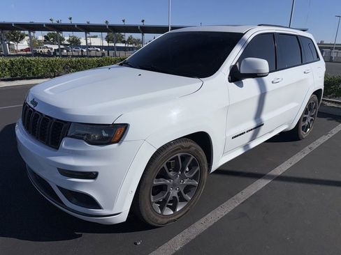 Used 2020 Jeep Grand Cherokee High Altitude AWD/4WD image 19