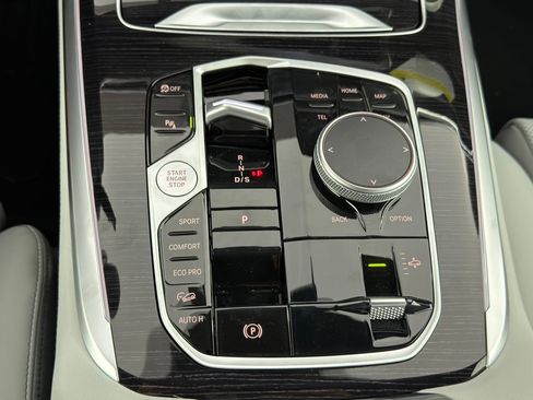 New 2026 BMW X7 xDrive40i w/ M Sport Package image 15