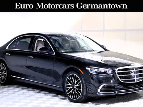 Used 2022 Mercedes-Benz S 580 4MATIC Sedan w/ Rear Seat Package image 1