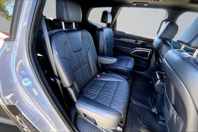 Used 2023 Kia Telluride EX X-Line AWD/4WD image 25