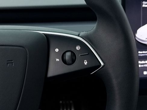 Used 2024 Tesla Model 3 Performance image 37