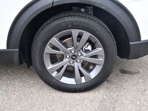 Used 2023 Ford Explorer XLT w/ Equipment Group 202A image 24