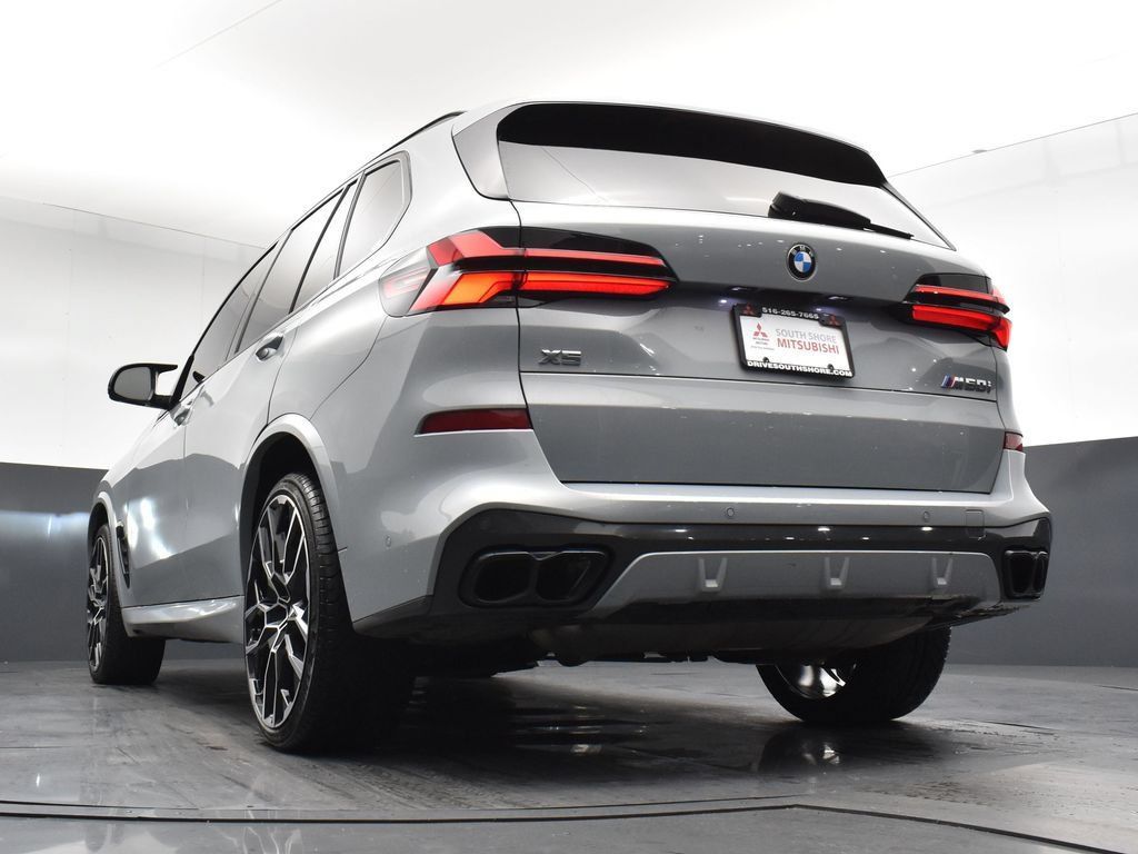 Used 2024 BMW X5 M60i AWD/4WD image 24