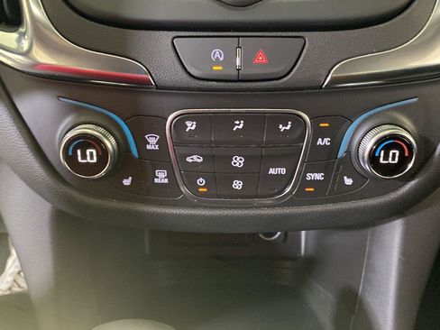 Certified 2024 Chevrolet Equinox LT FWD image 7