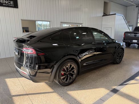 Used 2023 Tesla Model X Plaid AWD/4WD image 4
