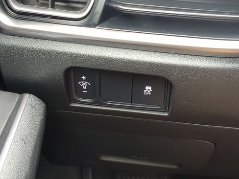 Certified 2024 Kia Sorento S image 16