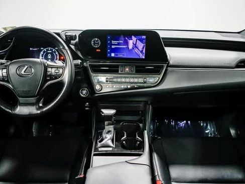 Used 2025 Lexus ES 350 image 12