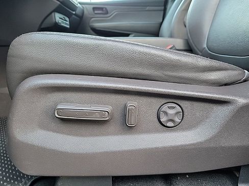 Used 2019 Honda Odyssey EX-L image 11