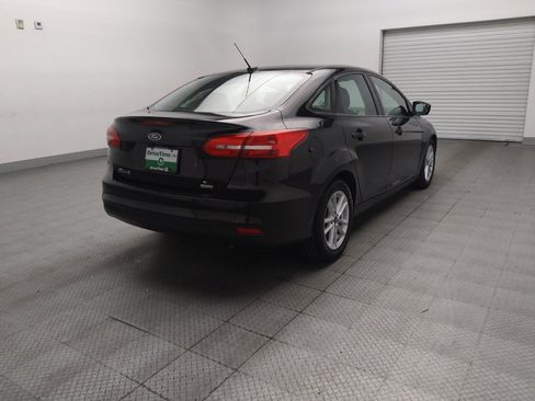 Used 2018 Ford Focus SE FWD image 9