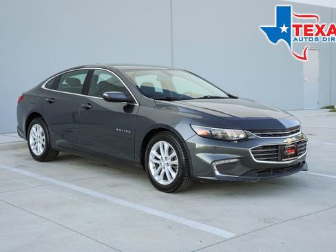 Used 2018 Chevrolet Malibu LT image 1