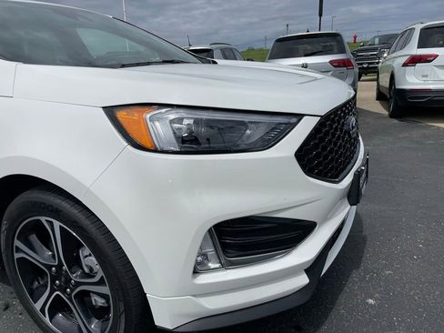 Used 2023 Ford Edge ST w/ Cargo Accessory Package AWD/4WD image 38