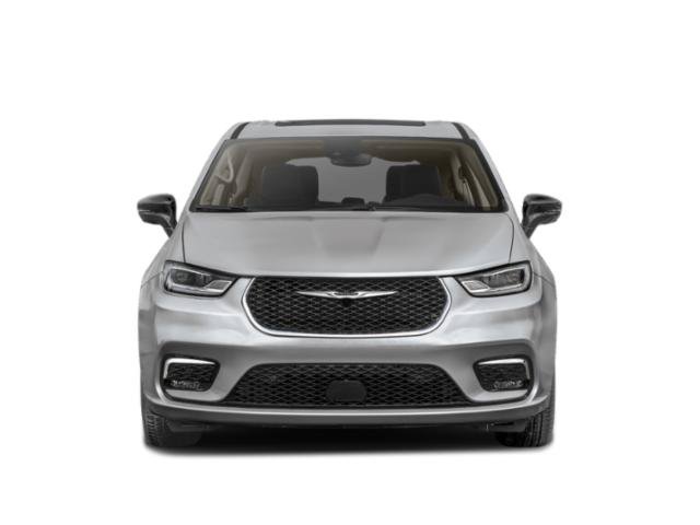 Certified 2025 Chrysler Pacifica Limited FWD image 4
