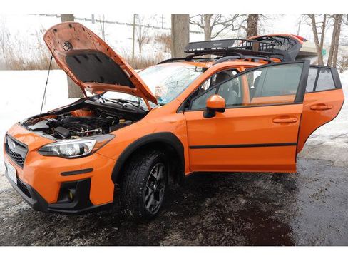 Used 2018 Subaru Crosstrek 2.0i Premium w/ Moonroof Package image 17