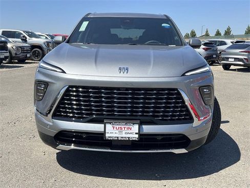 New 2026 Buick Enclave Avenir w/ Super Cruise Package image 8