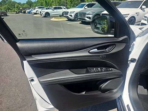 Used 2024 Alfa Romeo Stelvio Ti w/ Active Assist Plus Package AWD/4WD image 12