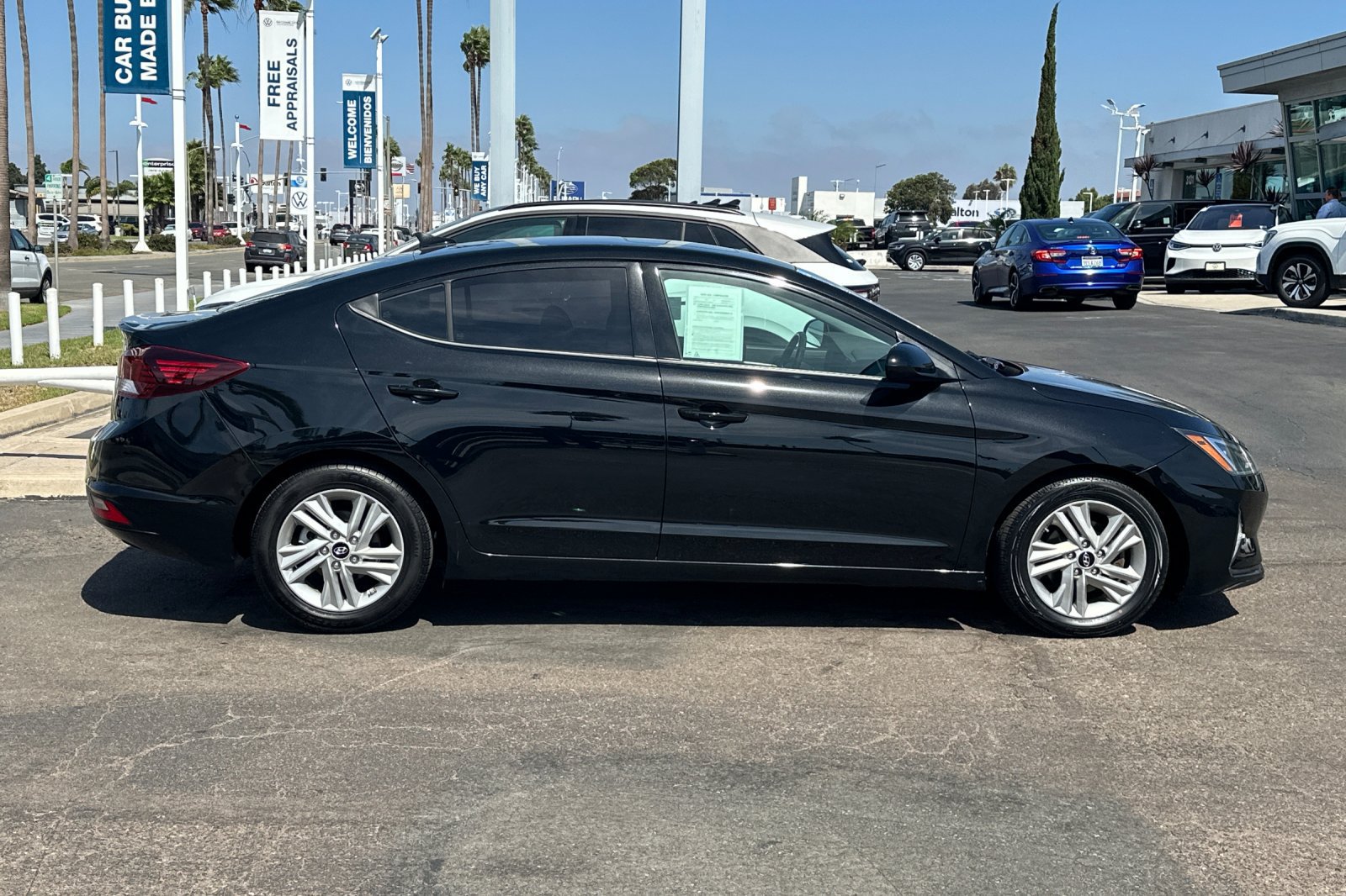 Used 2020 Hyundai Elantra Value Edition FWD image 3