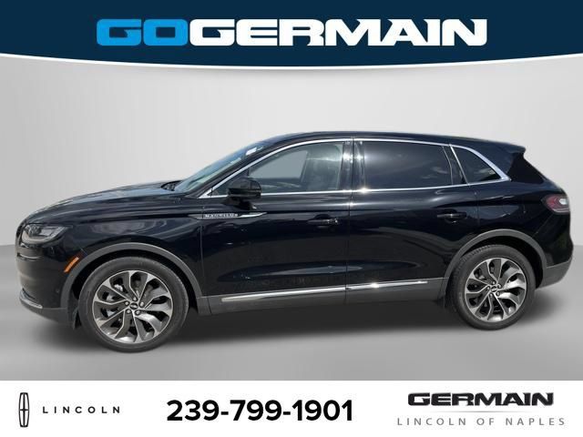 Used 2023 Lincoln Nautilus Reserve w/ Equipment Group 201A AWD/4WD image 3