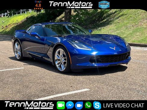 Used 2017 Chevrolet Corvette Stingray Coupe RWD image 2
