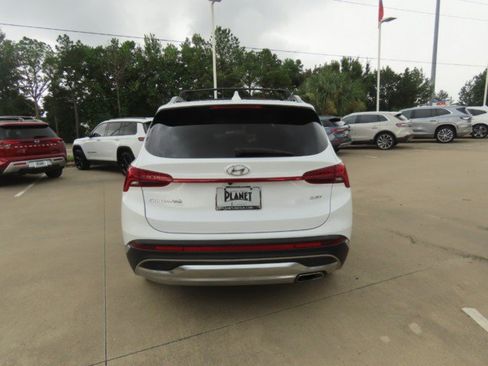 Used 2023 Hyundai Santa Fe Limited FWD image 11