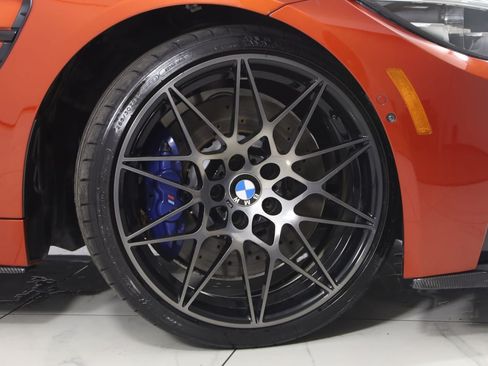Used 2019 BMW M4 Convertible w/ Competition Package RWD image 19