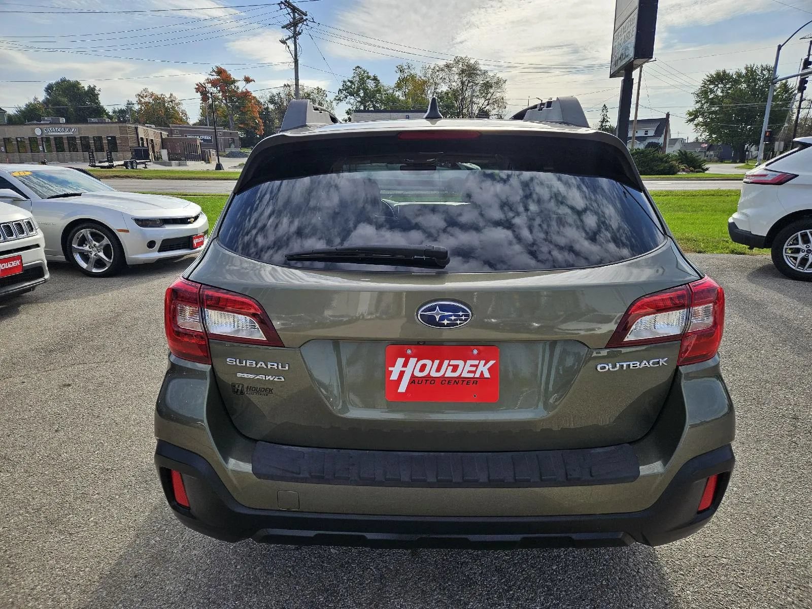 Used 2018 Subaru Outback 2.5i Premium AWD/4WD image 7