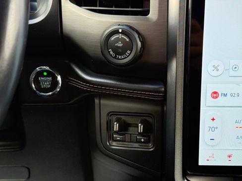 Used 2022 Ford Expedition Max Platinum image 32