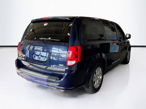 Used 2016 Dodge Grand Caravan SE w/ Quick Order Package 29E SE image 6