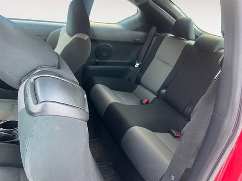 Used 2014 Scion tC image 5