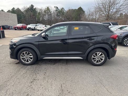 Used 2017 Hyundai Tucson SE Plus image 4
