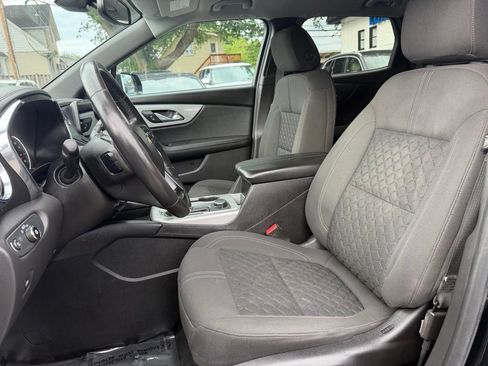 Used 2019 Chevrolet Blazer LT FWD image 6